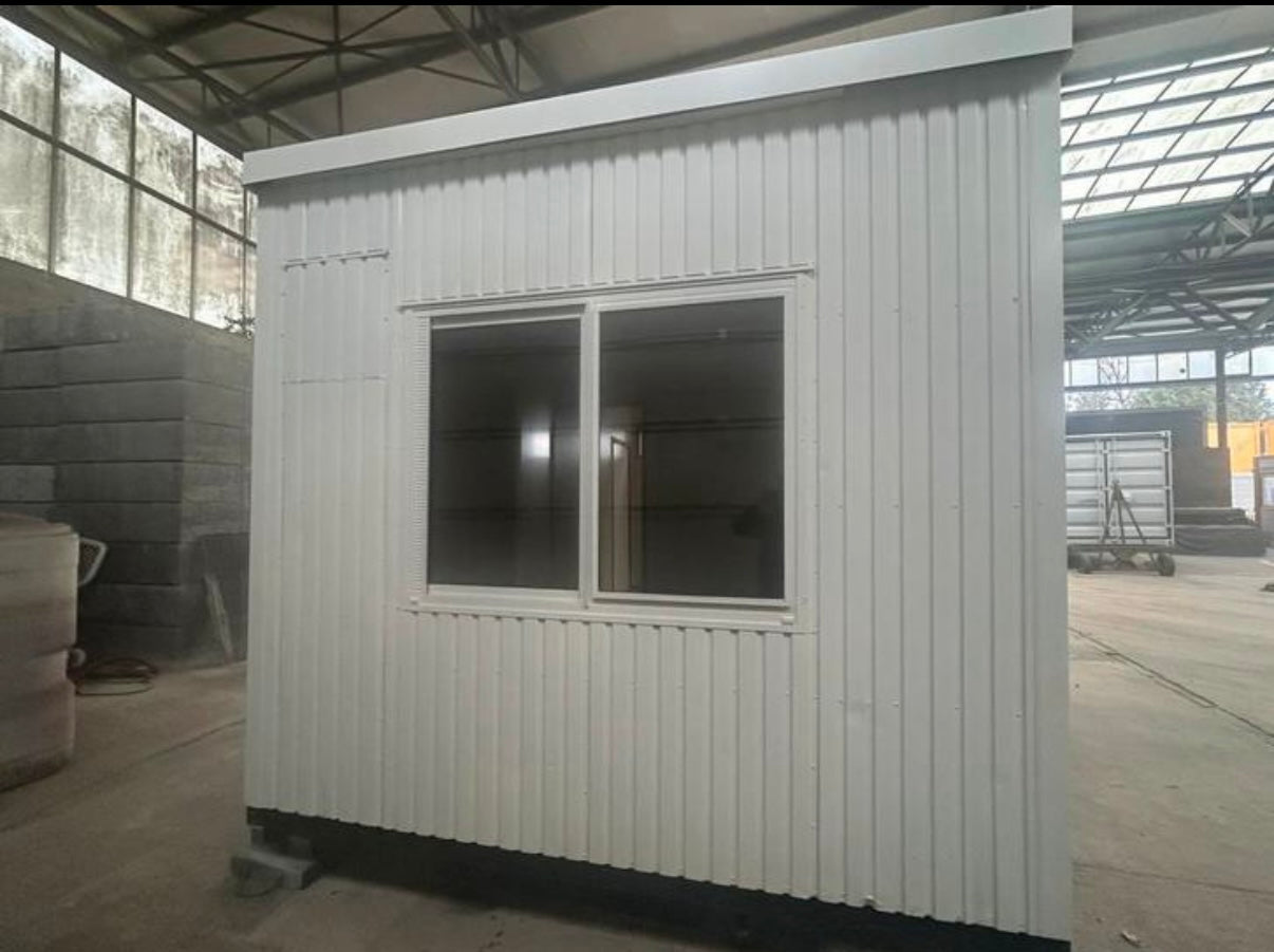 Wc keet unit toilet container