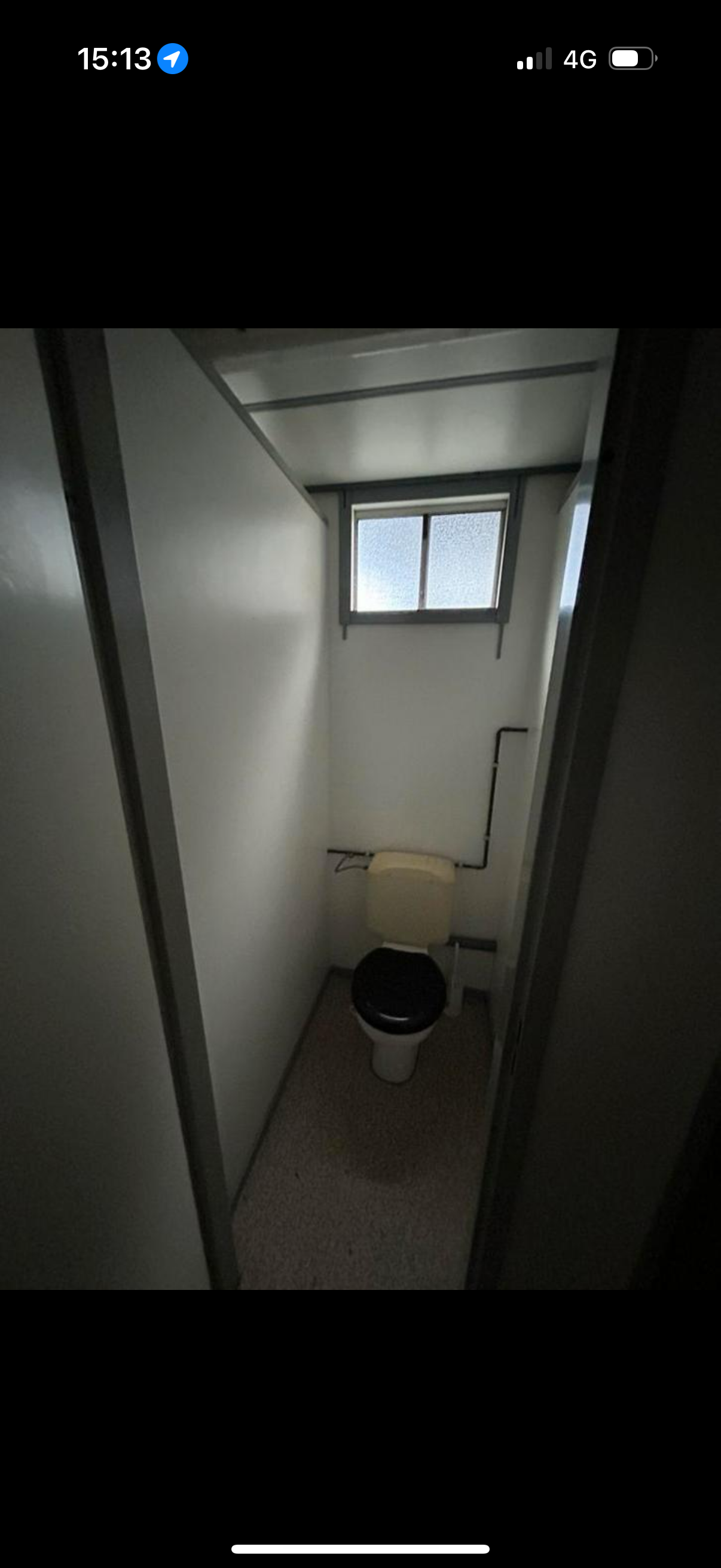 Sanitair container / keet
